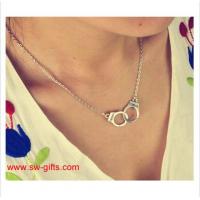 China New Fashion Jewelry Handcuffs Choker Pendant Necklace Girl lover Valentine's Day Gifts for sale