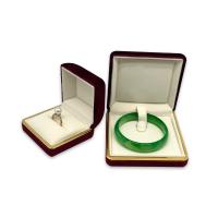 China Engagement Valentine Love Gift Bracelet Velvet Jewelry Box for sale