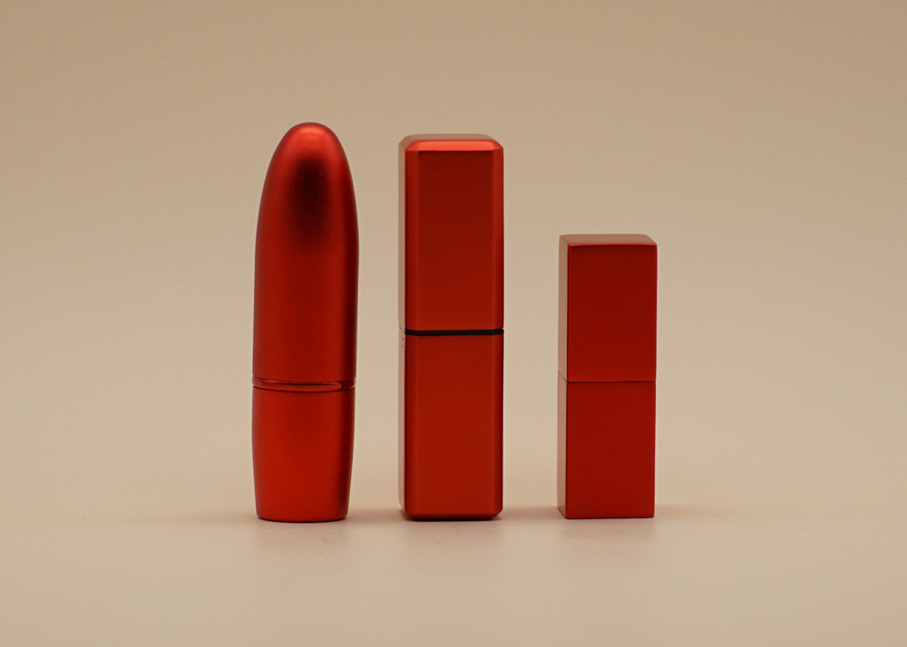 China Small Volume Red Lip Balm Tubes , Customized Lipstick Containers factory