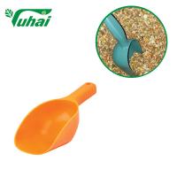 Quality Measuring Feeding Hopper Special Feeding Shovel Plastic Thickening Forage Feed for sale