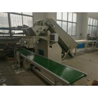 China High Efficiency Potato Packing Machine Potato Weighing Machine 700-800 Bags / Hour for sale