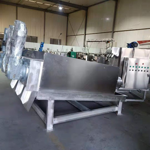 China Low Noise Level Multi Disc Screw Press For Dewatering And Stainless Steel Material factory