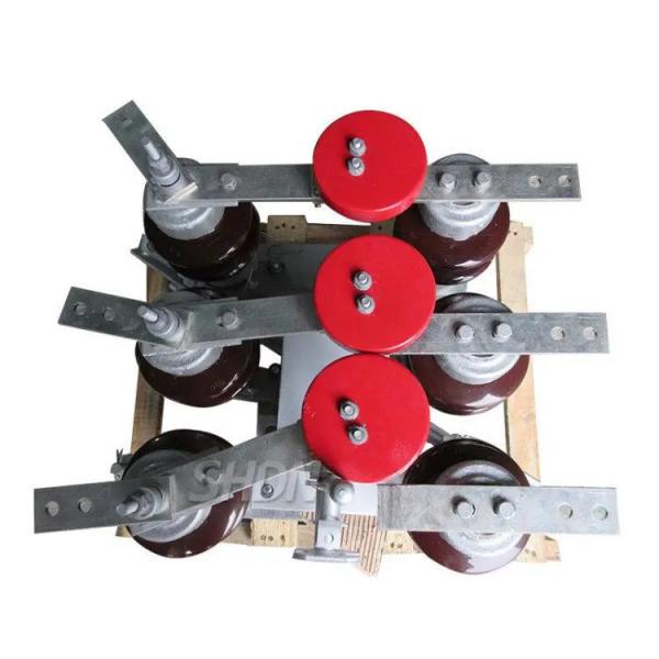 Quality 12kv High Voltage Disconnecting Switch MCCB HV Circuit Breaker For Outdoor for sale