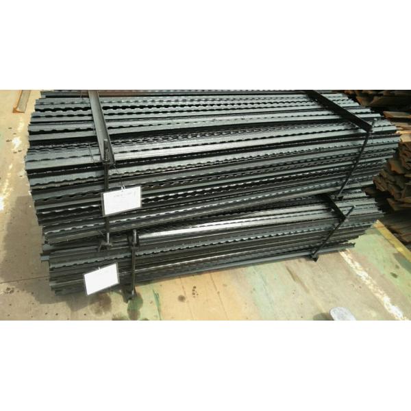 Quality Farm Black Bitumen Star Picket Y Post With Teeth Middle East Israel Market for sale
