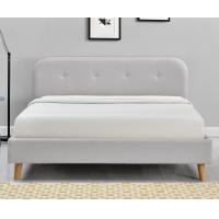 China ODM Tufted Upholstered Queen Platform Bed Modern Simple 140x200Cm factory
