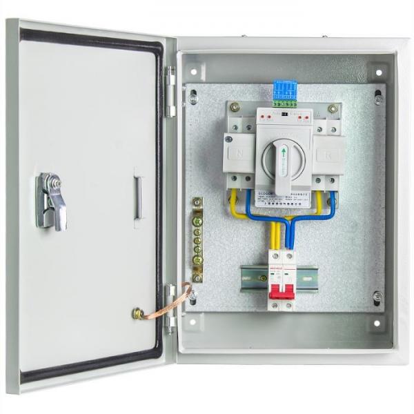 Quality Compact Single Phase Automatic Transfer Switch ATS Box Waterproof Wall - Mount 2 for sale