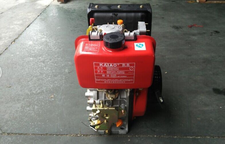 China 1800rpm Small Marine Inboard Diesel Engine Pressure Splashed Lubricating System factory