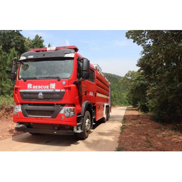 Quality PM180/SG180 HOWO Fire Engine Water Tank Wheeled Fire Truck 10180×2550×3740MM for sale
