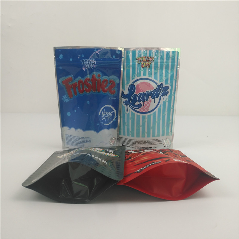 China 3.5g 7g Gummy Bags Child Proof Plastic Cookie Packaging Resealable Zipper Mylar factory