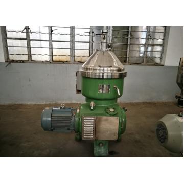 Quality Pressure 0.05 Mpa Disc Oil Separator / Solid Bowl Centrifuge For Corn Oil for sale