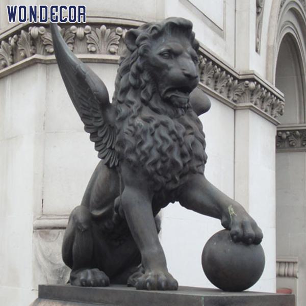 Quality 160cm Large Bronze Lion Statue Outdoor Metal Animal Decoration for sale