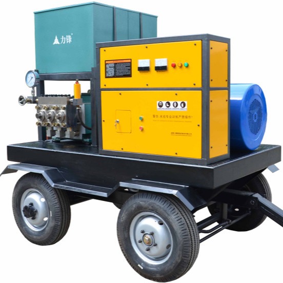 Quality Water Blaster Industrial Water Jet Cleaning Machine For Heat Exchangers Pipes for sale