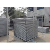 China Plastic Feet 60x60mm Temporary Mesh Fence Panels factory