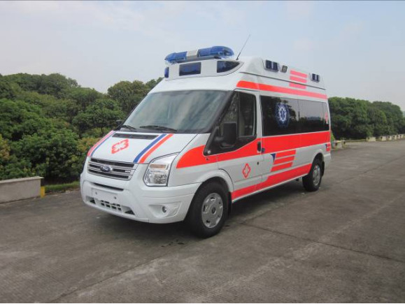 Quality 9 Seats Ford Transit Ambulance 6 Seater Medi Cal Ambulance Front Rear Drive 4×2 for sale