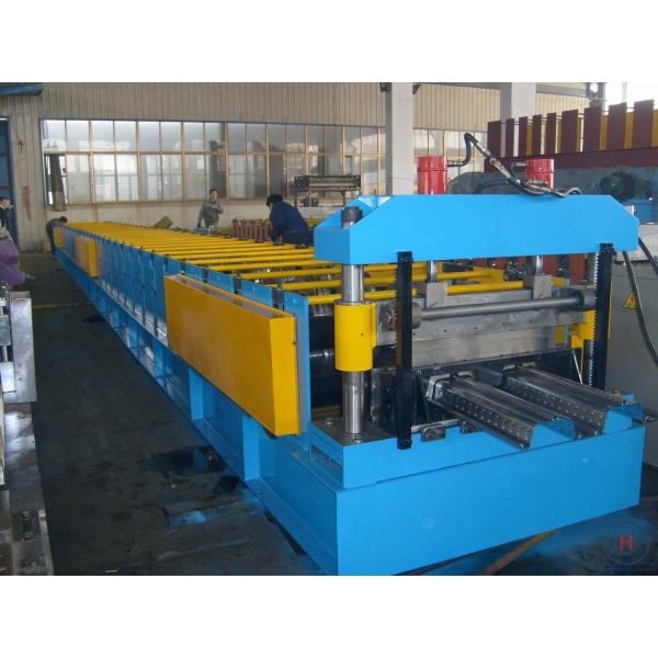 Quality 8T Floor Deck Roll Forming Machine 45# Steel With Quenching 60mm Shaft Chain for sale