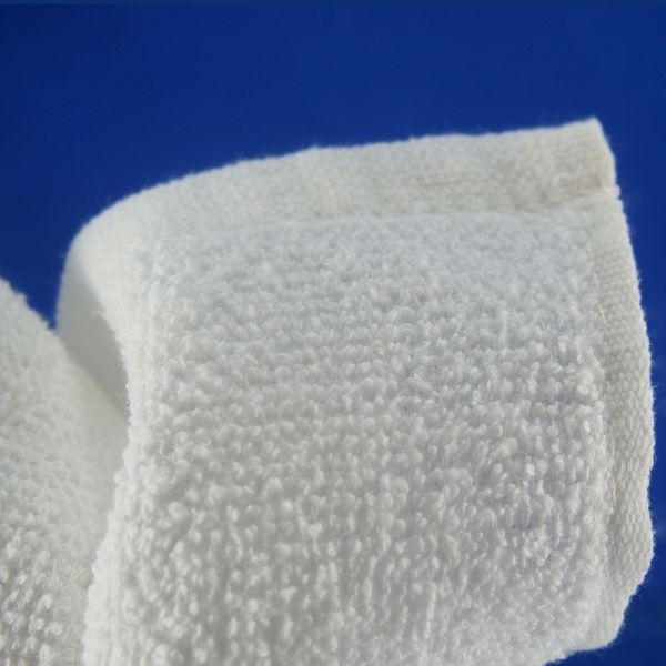 white cotton hot/cold disposable towel