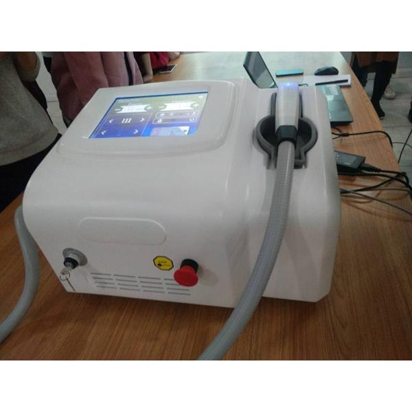 Quality Best laser hair removal machine with newest technology 810nm fiber coupled diode for sale