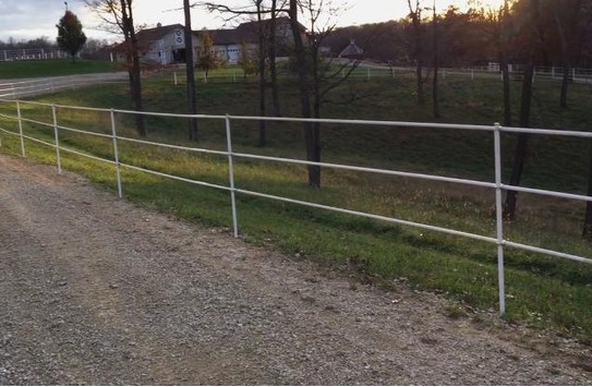 Quality UV Resistant Fiberglass Pipe Fence 6 Foot Lightweight Easy To Install for sale