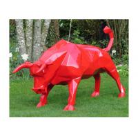 China Red Bull Animal Outdoor Fiberglass Sculpture Life Size 3D Design For Decor factory