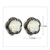 China 925 Silver Rosettes Mother of Pearl Stud Earrings (E014904W) for sale