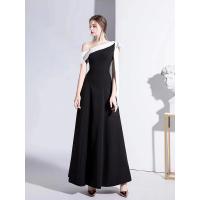 China Timeless Elegance Black Evening Dress factory