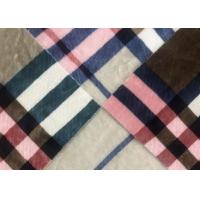 China Coral Fleece Soft Blanket Fabric Checked / 530GSM Synthetic Blanket Material factory