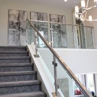 China Aluminum Stainless Steel Handrail Railing Hotel Villa House Stair Handrail factory