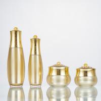 China Acrylic Luxury Cosmetic Lotion Essence Bottle  80ml 100ml 10g 15g Face Cream Jar factory