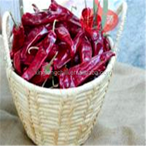Quality Sweet Yidu Chili Block Shape Stemmed Dehydrating Chillies Medium Spicy for sale