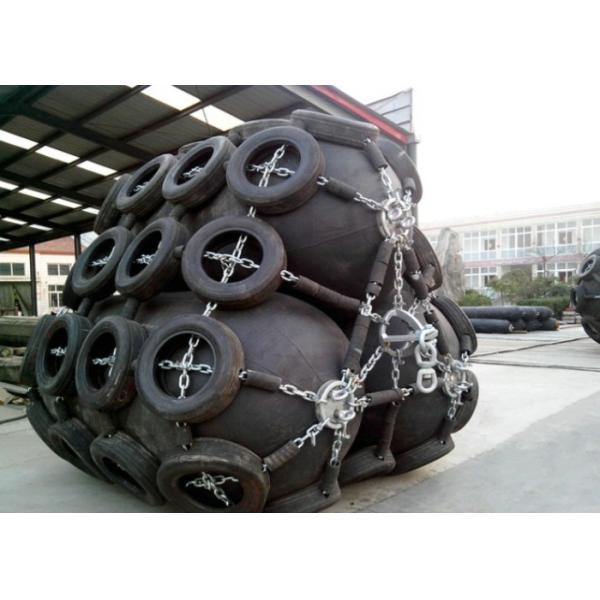 Quality Customized Natural Pneumatic Marine Fender Durable With Chain And Tire Net for sale