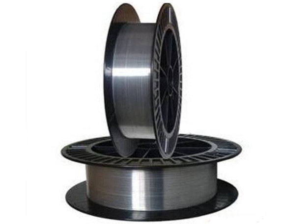 Quality 350kg HRC57 2.5mm Hardfacing Welding Wire For Cement Industry for sale