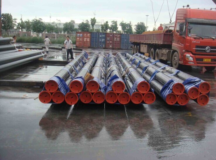 Quality ASTM A106 A53 Seamless Steel Round Pipe / 28 Inch Round Carbon Steel Tube for sale