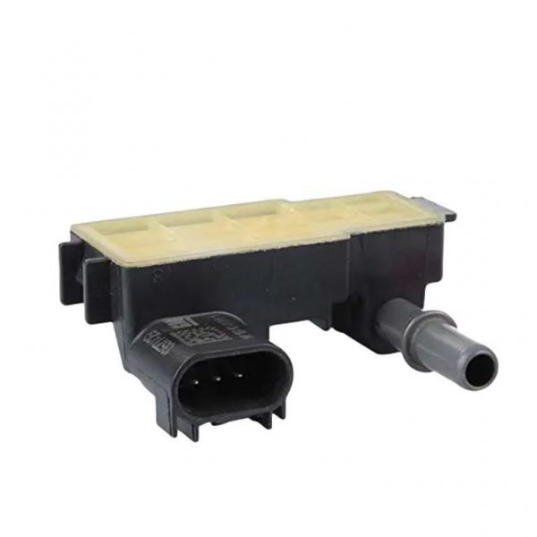 Quality 12V Flex Fuel Composition Sensor For 2011-2012 GMC Terrain Savana 13577394 for sale
