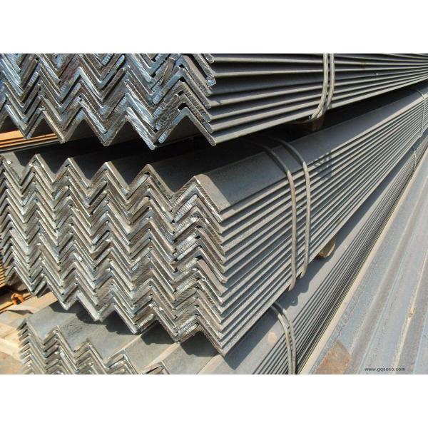 Quality Hot Rollled Special Steel Pipe Angle Bar Angle Iron 20x20mm-200x200mm Dimensions for sale