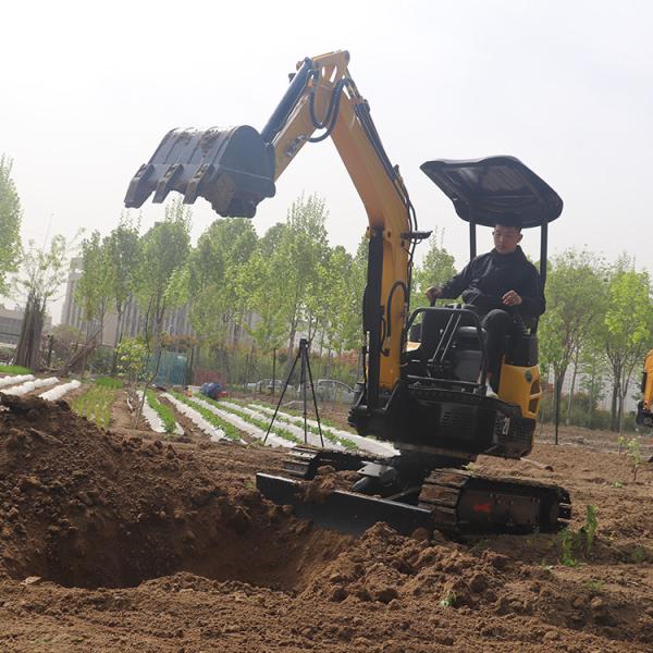 Quality Micro Mini Smallest Mini Excavator , Construction Digging Machine for sale