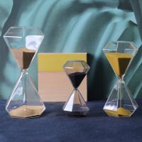 China Gold Glass Hourglass 5 Minutes 15 Minutes 30 Minutes Diamond Hour Glass Free Sample factory