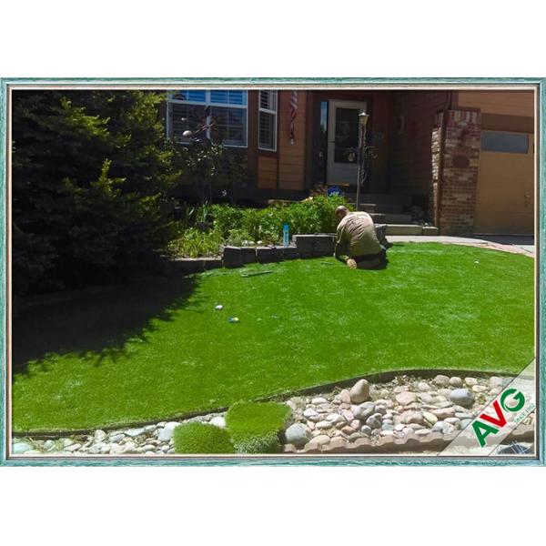 Quality Soft Durable Landscape Garden Artificial Grass 5 / 8 Inch Gauge Apple Green for sale
