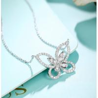 China 0.45ct 18K Gold Diamond Necklace 3.8g White Gold Diamond Butterfly Necklace factory