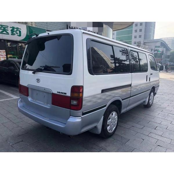 Quality 13 Seats Diesel Toyota Used Mini Bus With AC Equip No Accident 2015 Year for sale