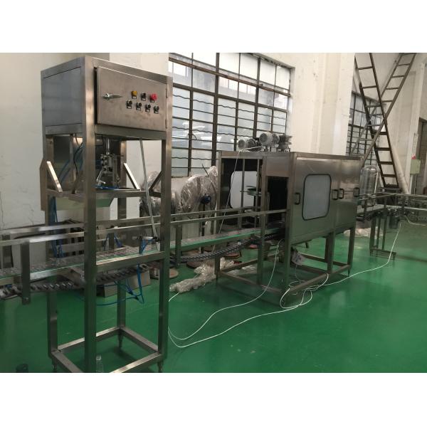 Quality 200bph 2 Heads QGF-300 Water Bottles Filling Machine for sale