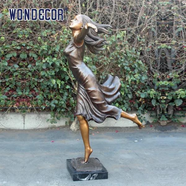 Quality Customized garden decoration, life-size bronze statue of a woman running forward for sale