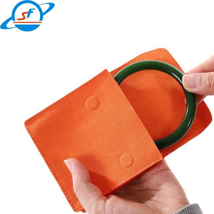 China SF Magnet buckle Microfiber jewelry flannelette bag three-dimensional dust ring necklace bracelet storage bag Jewelry ba factory