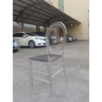 China White Mahogany Walnut Natural Resin Chiavari Chair 25.5 Inches Arm Height factory
