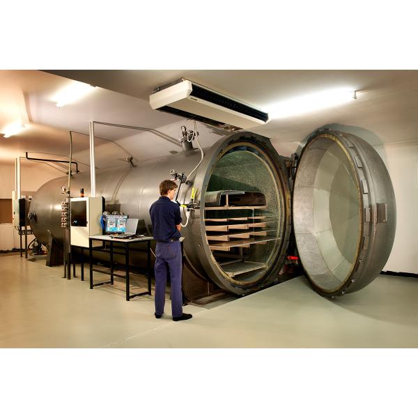 Quality Rubber / Wood Industrial Autoclave Of Large-Scale Steam Equipment , Φ1.65m for sale