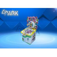 China Amusement Park Crane Game Machine , turntable games coin operated candy machine vending factory