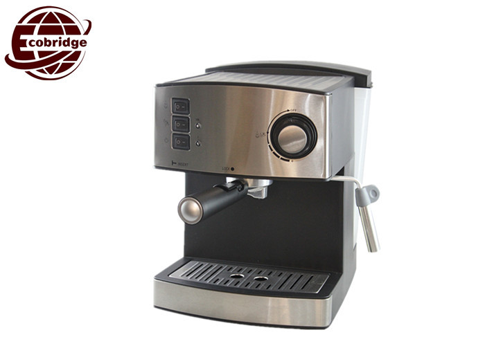 China Electric Compact Espresso Machine OEM Home Black with 15 Bar 1.6 Liter 850W factory