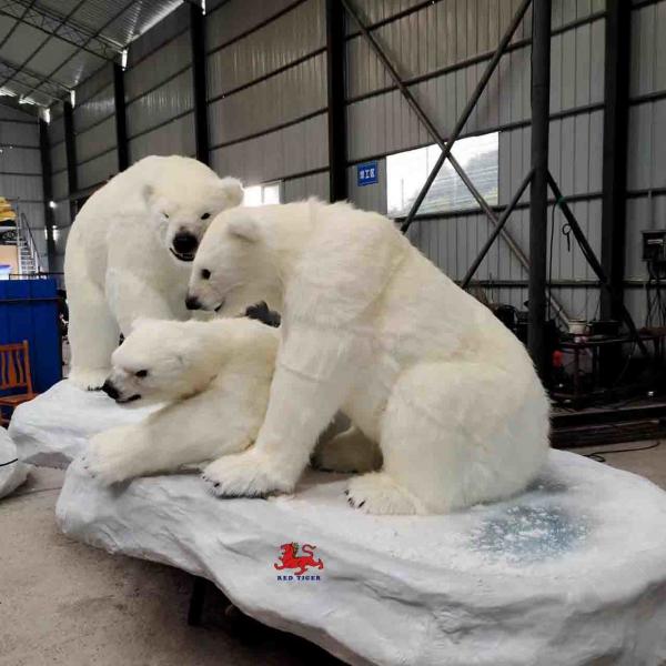 Quality Realistic Animatronic Life Size Polar Bear Customized Available 12 Months for sale