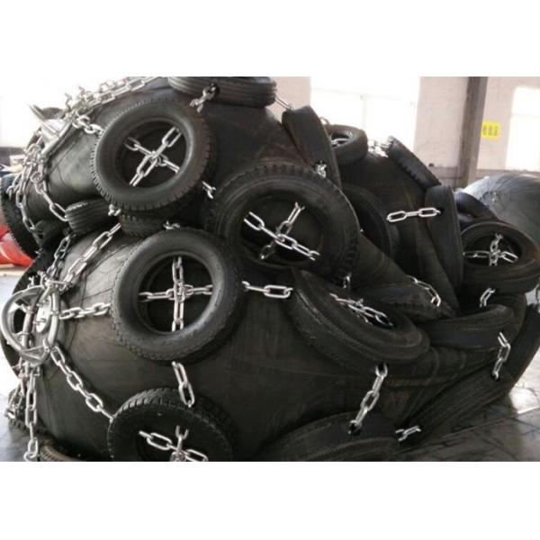 Quality Easy Installation Large Pneumatic Rubber Fenders For Boat Weight 15000 - 200000T for sale