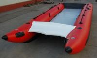 China Red Hand Crafted High Speed Inflatable Boats Racing Catamaran Boat With 450cm Length factory