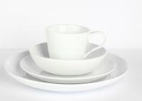 China Embossment Design Cream Colored Dinnerware Sets 16pcs For Home / Restaurants factory